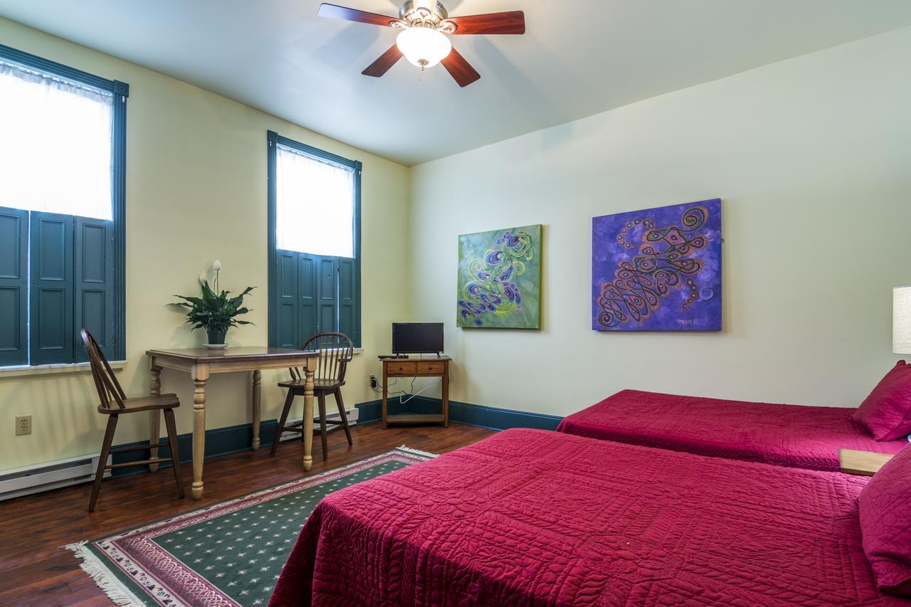 Allegheny Trail House Frostburg Экстерьер фото